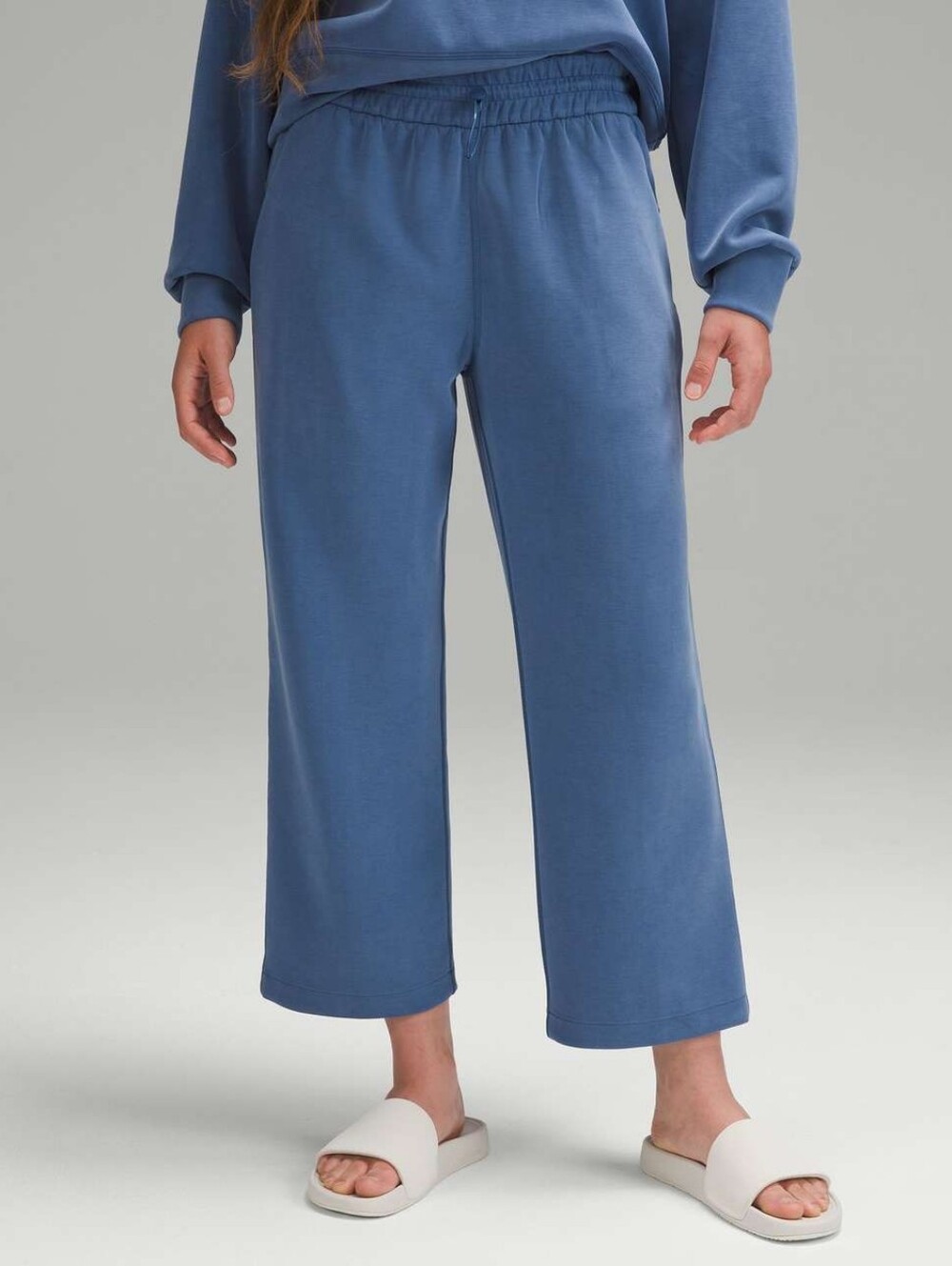 Lululemon Softstreme High-Rise Straight-Leg Cropped Pant in Pitch Blue